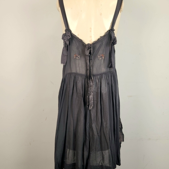 Magnolia Pearl Embroidered Slip Dress - Picture 9 of 16